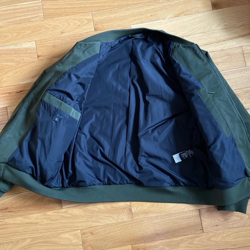 COS men bomber - Picture 8 of 8